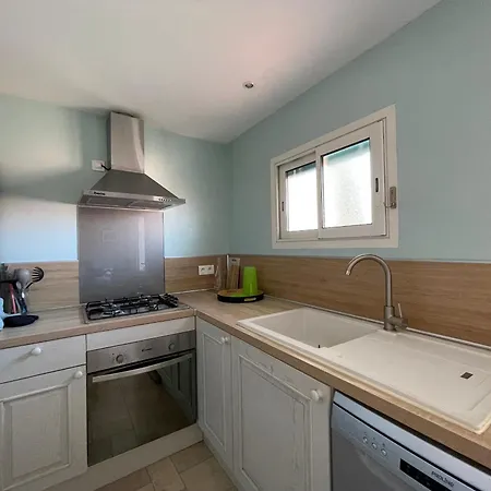 Apartment Climatise A Banyuls-sur-mer, Proche Centre Et Plage, Balcon, 2 - Fr-1-309-228 *